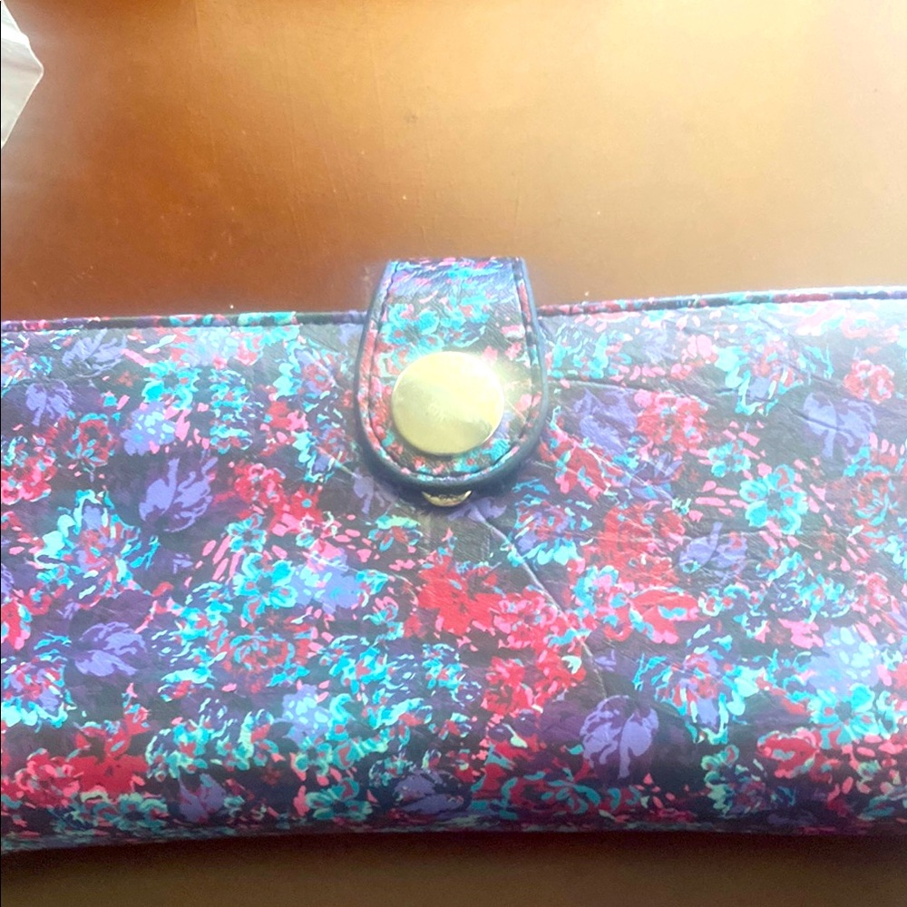 Floral Women's Clutch Wallet large wallet with several compartments leather